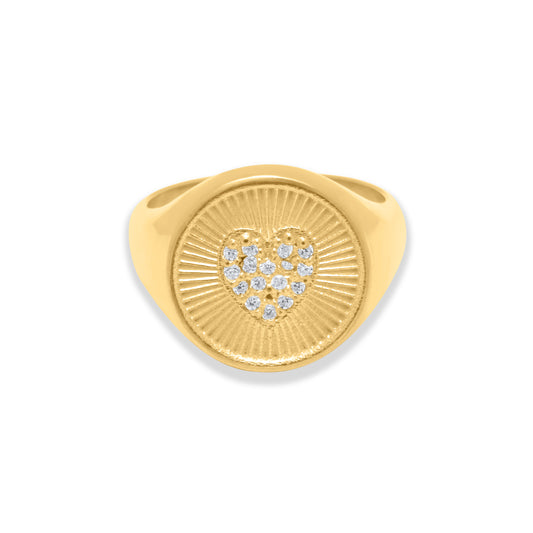 Circle Heart Chevalier Ring - Gold Plated