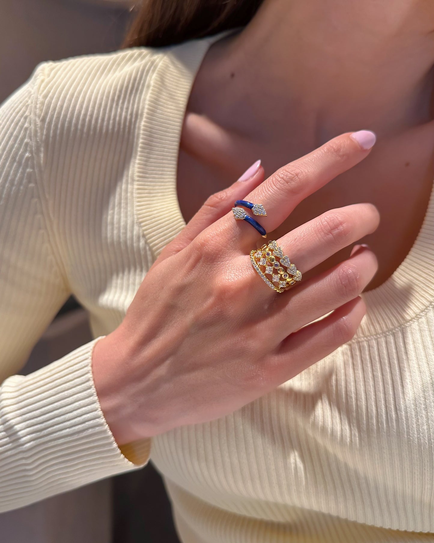Trickle Ring with stone - Gold Plated